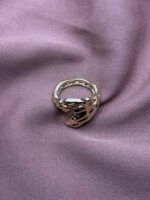 Leaf silhouette ring in natural form - Image 3