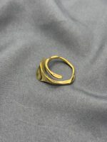 Sleek Leaf Petal Ring - Image 3