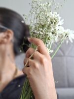 Two-Finger Wavy Statement Ring