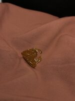 Intricate Heart Statement Ring – Carved Metal Design, Bold & Sophisticated Style - Image 4