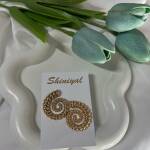 Beach vibe anti tarnish earring.