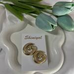 Round shaped anti tarnish earring.