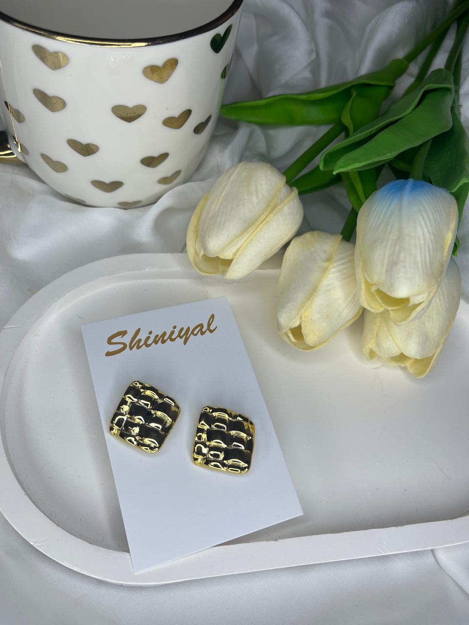 WhatsApp Image 2026-06-01 at 10.16.21 PM (1) Melted Gold anti tarnish earring. - Image 1